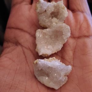 3 Geode Pieces